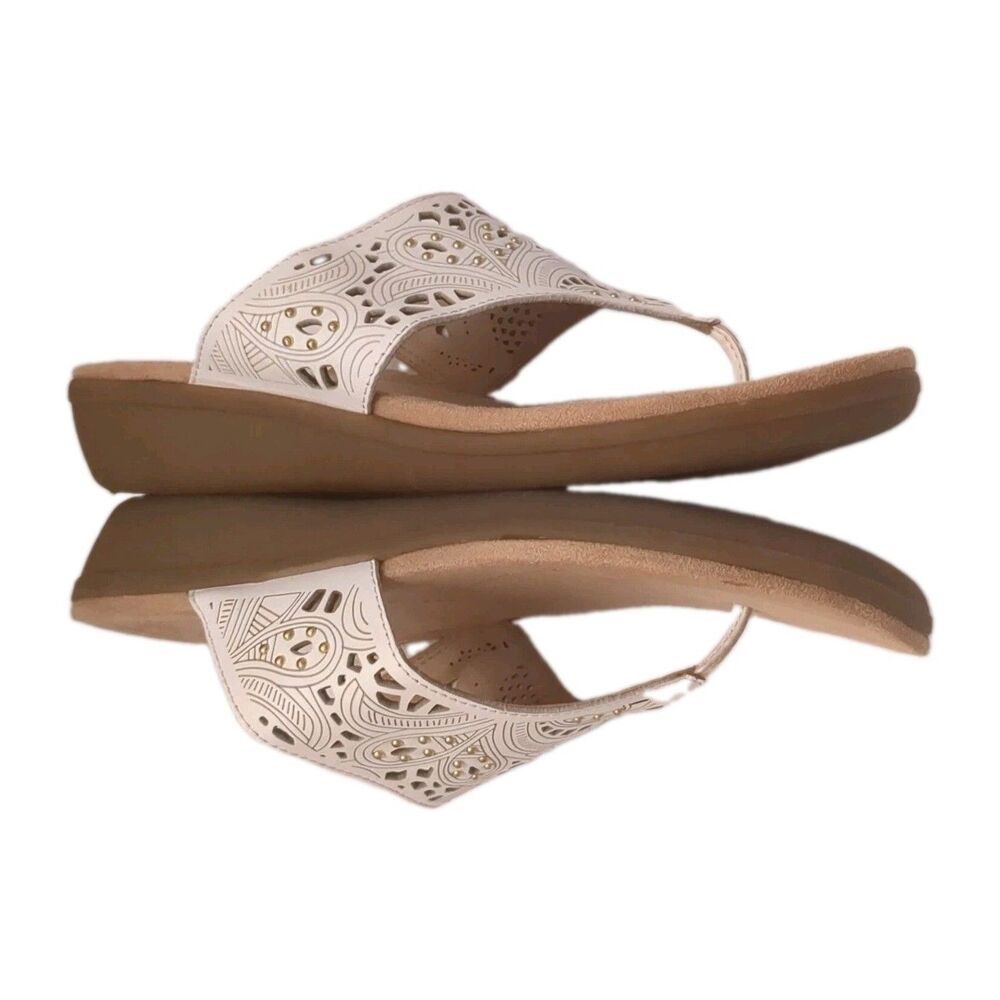 Natural Soul White Beaded Wedge Sandals 9M Jeweled Slip On Comfort Boho Bridal 9